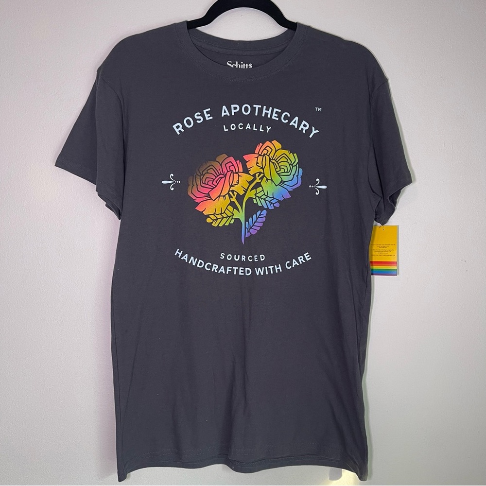 NWT Rose Apothecary Graphic T-Shirt